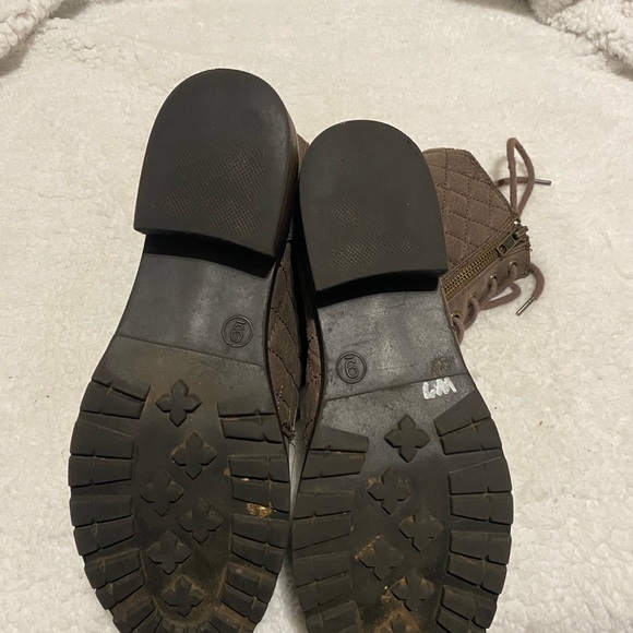 Mossimo boots size 9 - Picture 4 of 4
